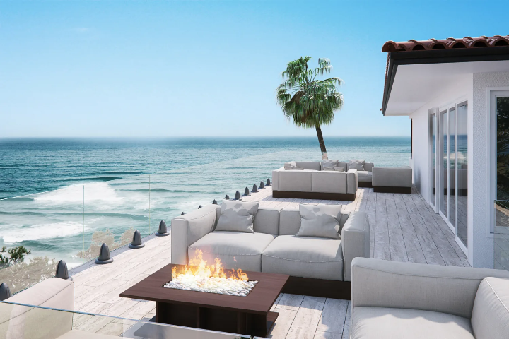 Terrace / Exterior